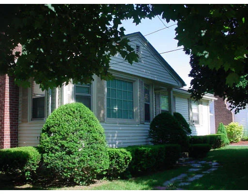 Unit for sale at 7 Gage Lane, Shrewsbury, MA 01545