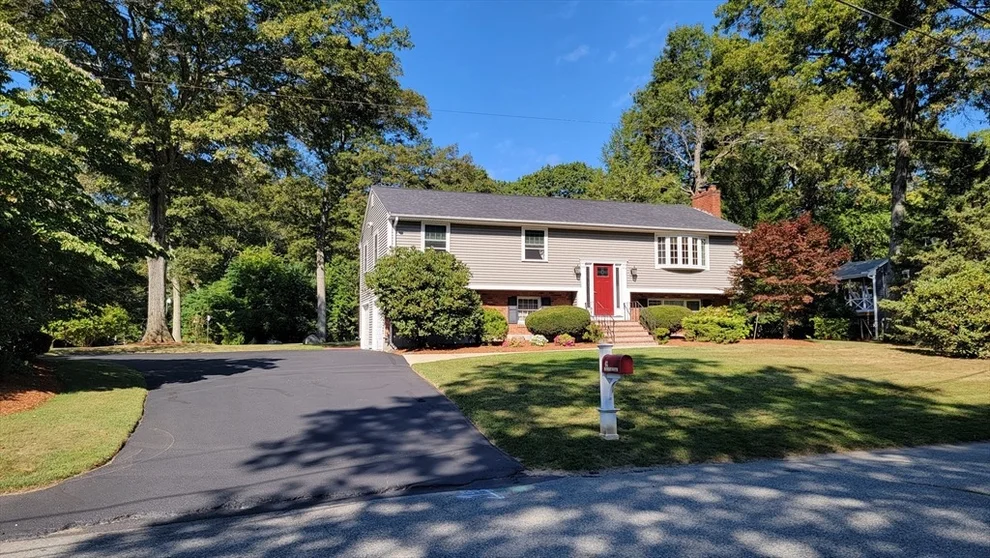 Unit for sale at 22 Sunset Dr, Medway, MA 02053