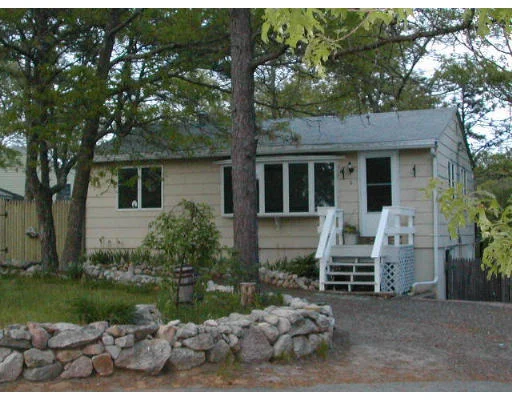 Unit for sale at 6 Shamrock Circle, Wareham, MA 02538