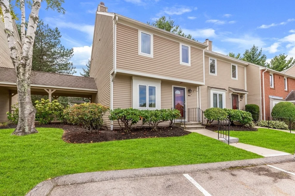 Unit for sale at 1607 Lewis O Gray Dr, Saugus, MA 01906