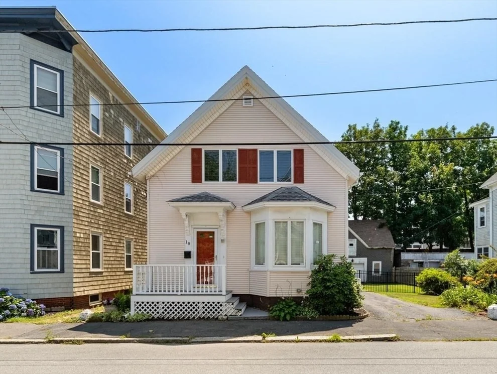 Unit for sale at 18 Willow Ave, Salem, MA 01970