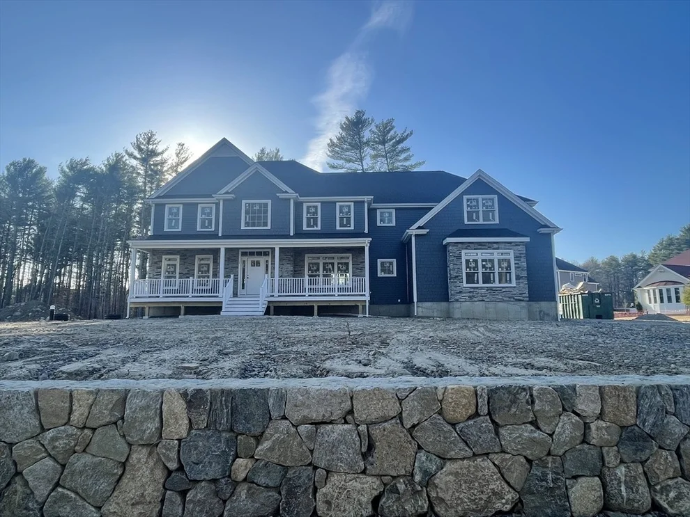 Unit for sale at 19 Tanglewood Dr, Easton, MA 02356