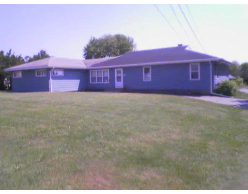 Unit for sale at 497 Chace St., Somerset, MA 02726