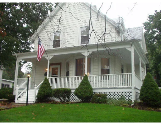 Unit for sale at 123 Main Street, Saugus, MA 01906