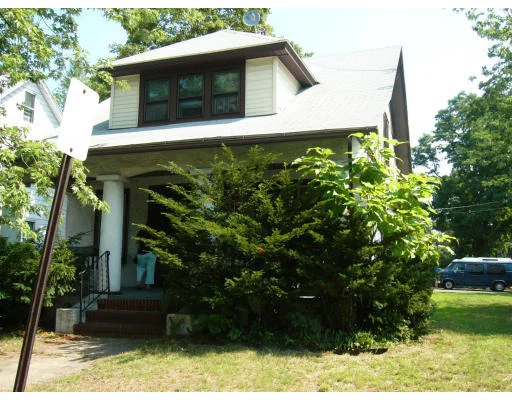 Unit for sale at 873 Armory St, Springfield, MA 01107