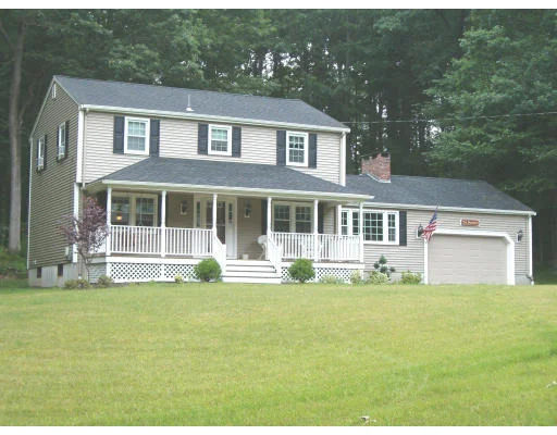 Unit for sale at 3 Crabapple Ln, Chelmsford, MA 01824