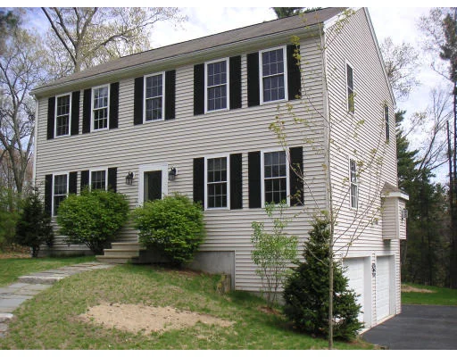 Unit for sale at 10 Willow Ct, Oxford, MA 01540
