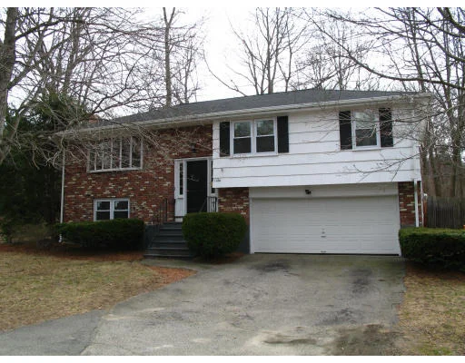 Unit for sale at 1124 Liberty St, Braintree, MA 02184