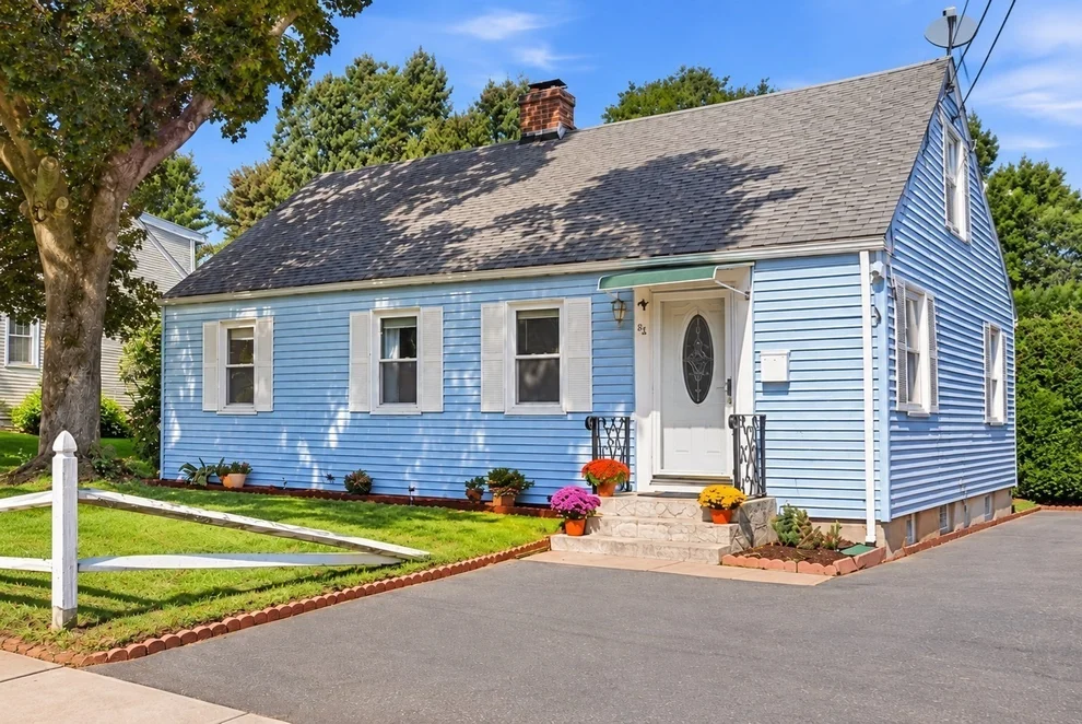 Unit for sale at 68 Alhambra Cir N, Agawam, MA 01001