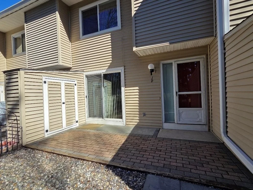 Unit for sale at 1 Markham Circle, Ayer, MA 01432