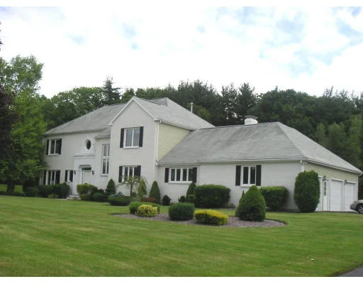 Unit for sale at 80 Thoreau Rd, Canton, MA 02021