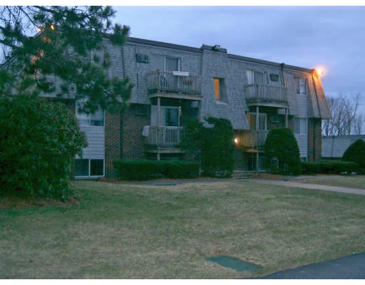Unit for sale at 10 Hazelwood Ave, Dracut, MA 01826