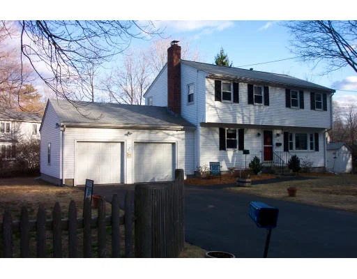 Unit for sale at 29 Moulton Park Road, Framingham, MA 01702