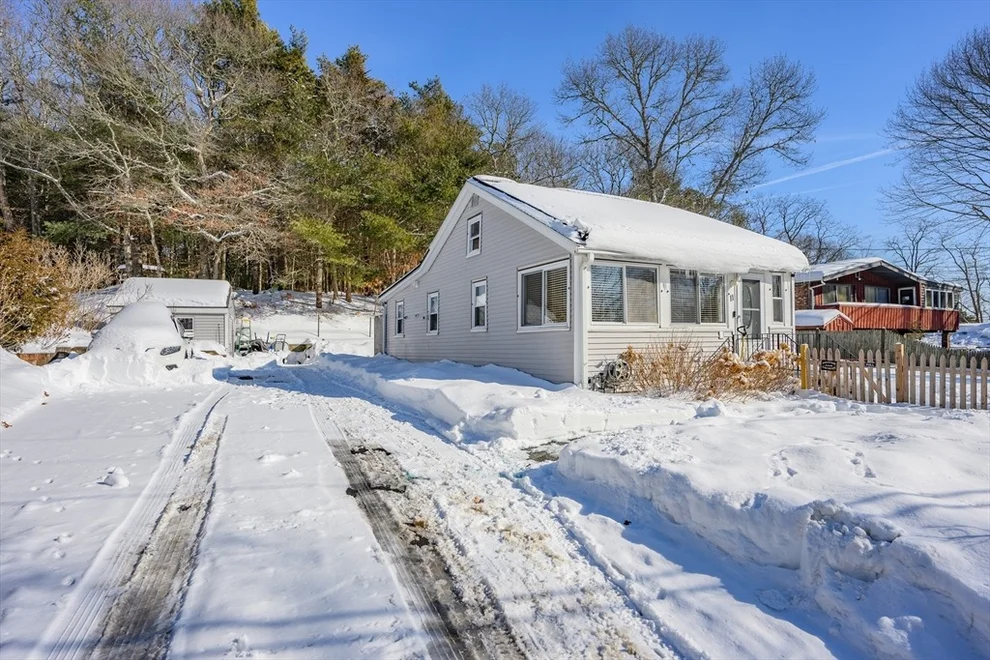 Unit for sale at 11 Buzzards Bay Dr., Plymouth, MA 02360