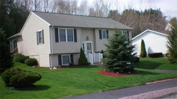 Unit for sale at 44 Deacon Street, Northborough, MA 01532