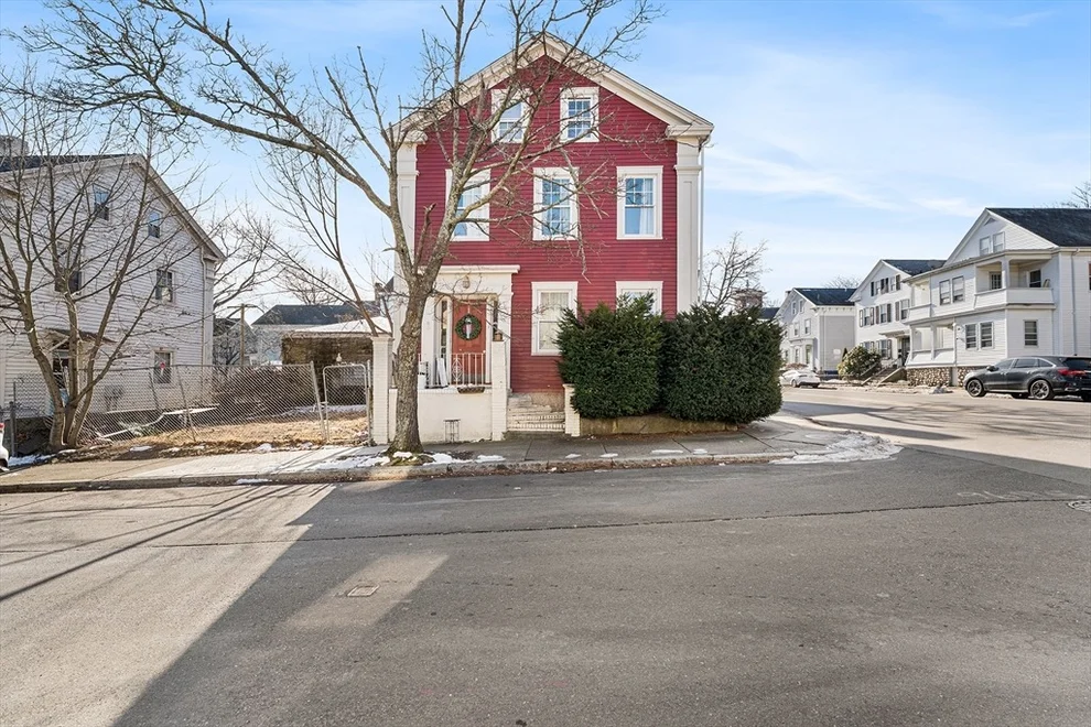 Unit for sale at 54 Sycamore St, New Bedford, MA 02740