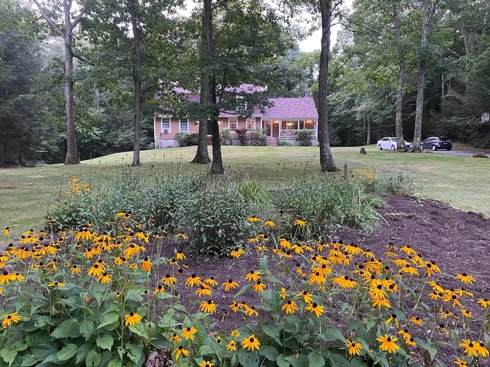 Unit for sale at 75 Barre Rd, Hubbardston, MA 01452