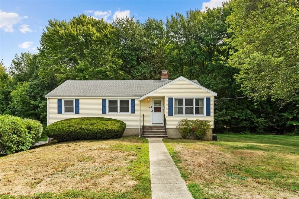 Unit for sale at 14 Plymouth Road, Wakefield, MA 01880