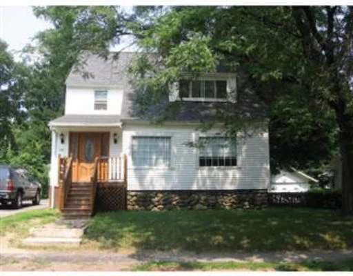 Unit for sale at 100 Richmond, Worcester, MA 01602