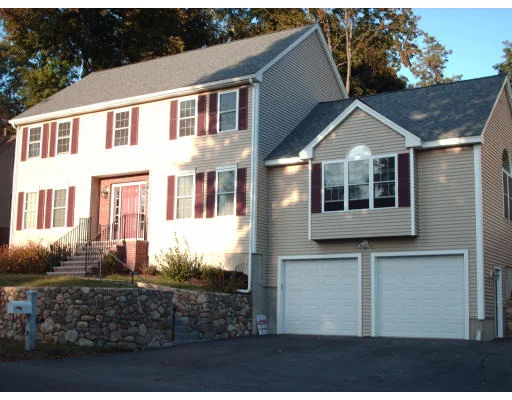 Unit for sale at 117 Macarthur Road, Stoneham, MA 02180