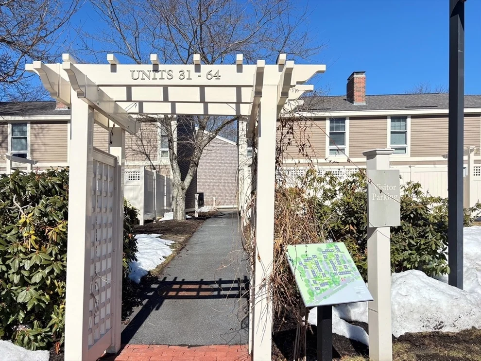 Unit for sale at 11 Oak St, Wellesley, MA 02482