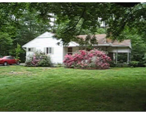 Unit for sale at 574 Ryan Rd, Northampton, MA 01062