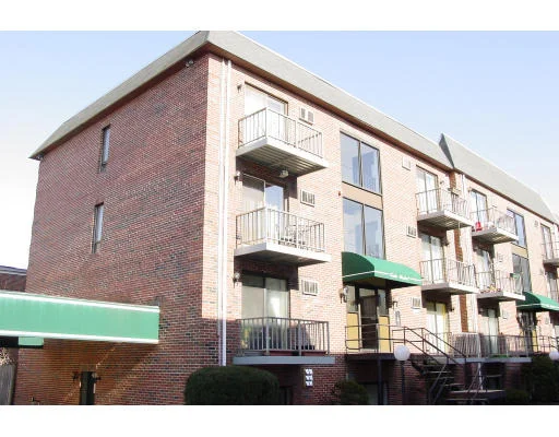Unit for sale at 1186 Worcester Rd, Framingham, MA 01702