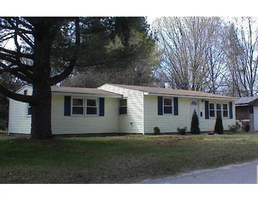Unit for sale at 32 Kennedy St, Uxbridge, MA 01569