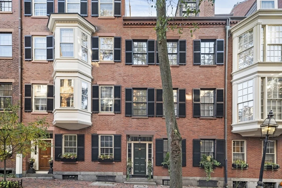 Unit for sale at 54 Pinckney St, Boston, MA 02114