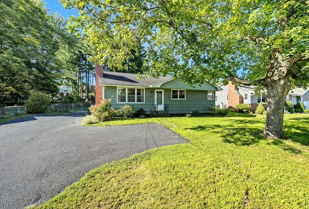 Unit for sale at 269 Ryan Rd, Northampton, MA 01062