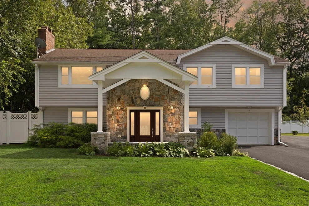 Unit for sale at 6 Gay Dr, Sharon, MA 02067