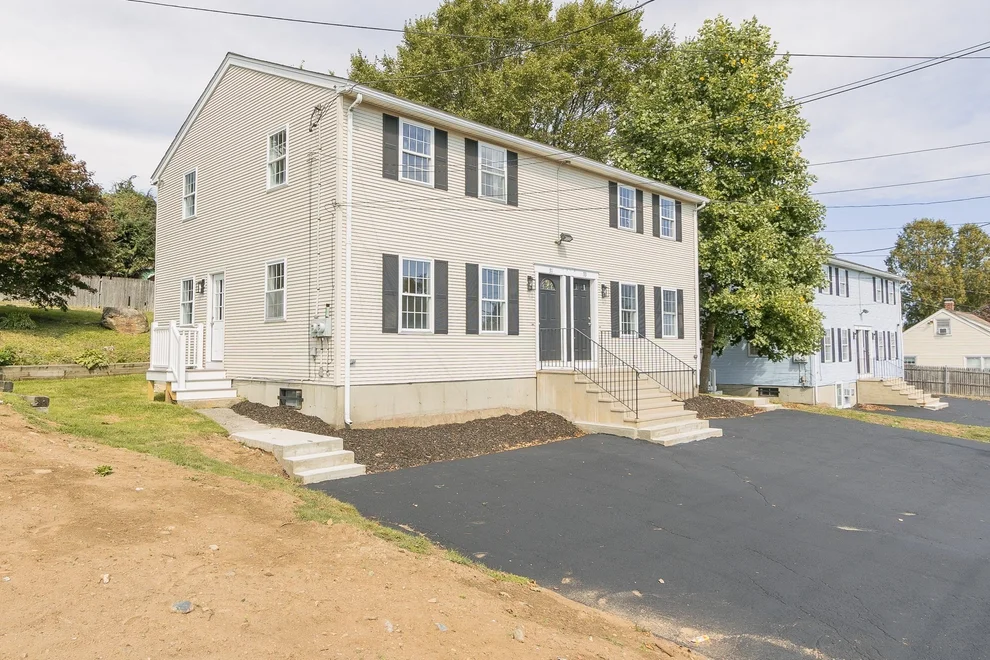 Unit for sale at 32A Boylston Street, Worcester, MA 01605