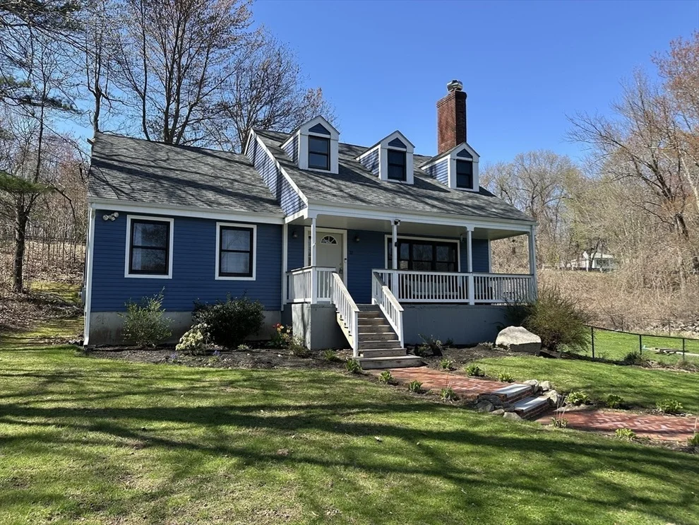 Unit for sale at 22 Old Stafford Street, Charlton, MA 01507