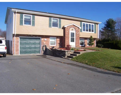 Unit for sale at 800 North St, Somerset, MA 02726