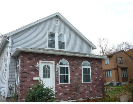 Unit for sale at 78 Blithewood Ave, Worcester, MA 01604