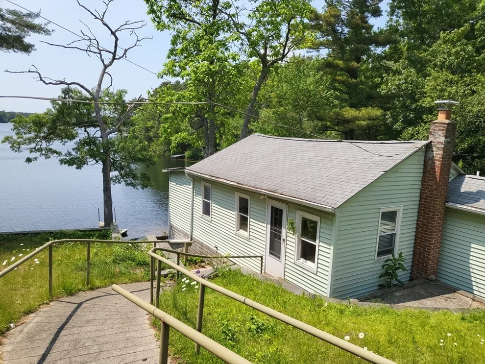 Unit for sale at 8 Plymouth Ave, Wareham, MA 02538