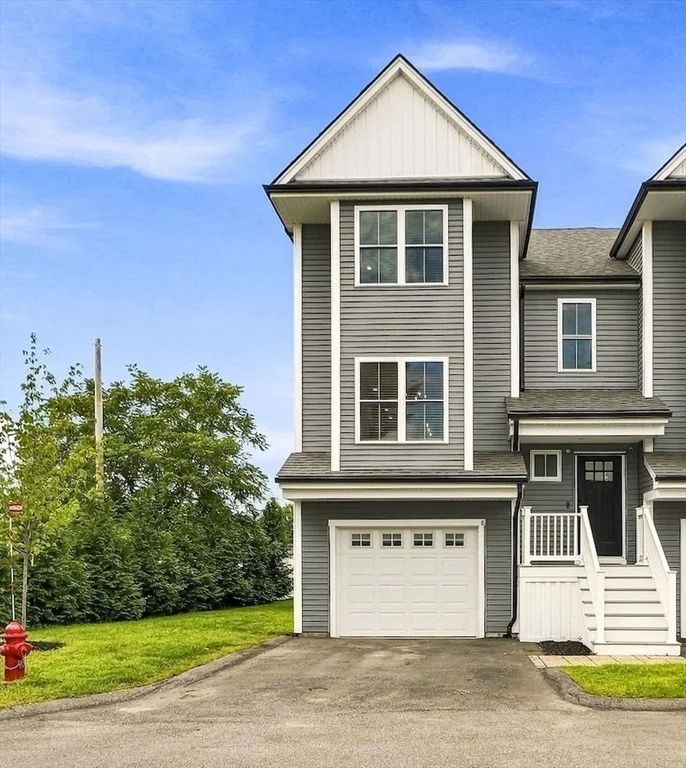 Unit for sale at 274 Providence Rd, Grafton, MA 01560