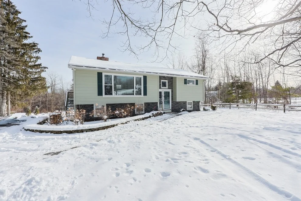 Unit for sale at 609 Ashby West Rd, Fitchburg, MA 01420