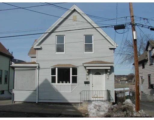 Unit for sale at 25 Houston Place, Lynn, MA 01905