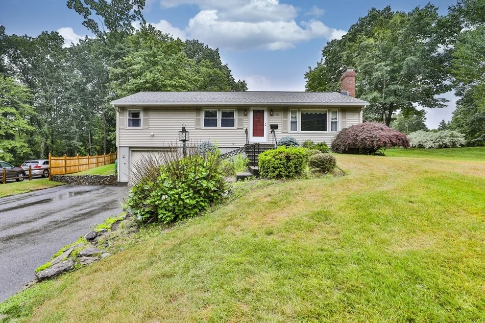 Unit for sale at 443 Quinapoxet St, Holden, MA 01522