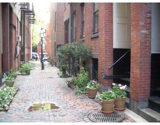 Unit for sale at 6 Goodwin Place, Boston, MA 02114