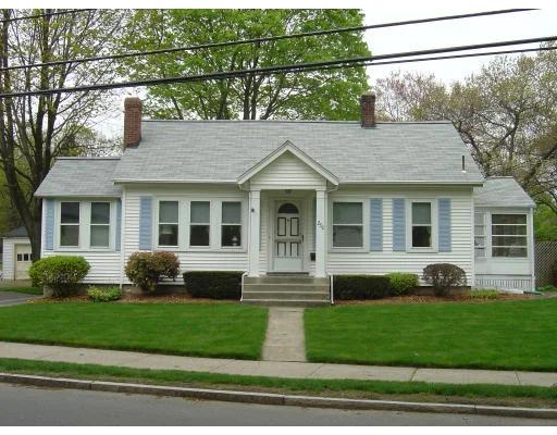 Unit for sale at 250 Vernon Street, Wakefield, MA 01880
