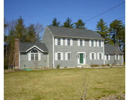 Unit for sale at 21 Sherwood Lane, Lakeville, MA 02347