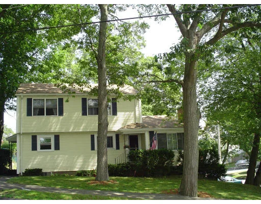 Unit for sale at 3 Oak Ridge Road, Lynn, MA 01904