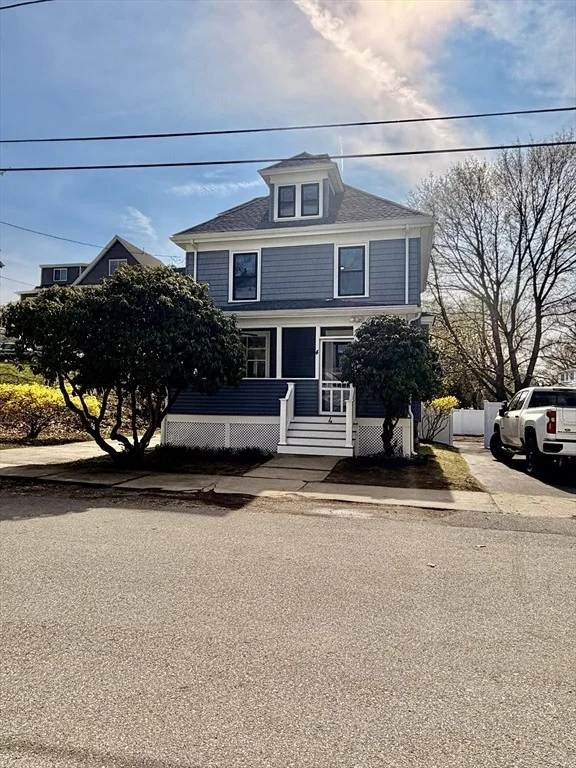 Unit for sale at 4 Granite Rd, Saugus, MA 01906
