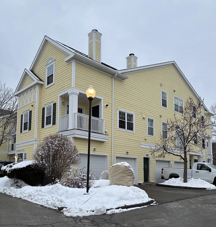 Unit for sale at 403 Gazebo Circle, Reading, MA 01867