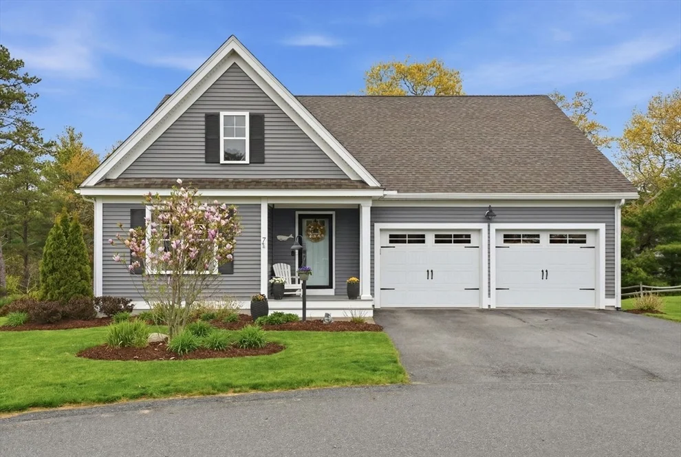 Unit for sale at 7 Daylily Dr, Plymouth, MA 02360