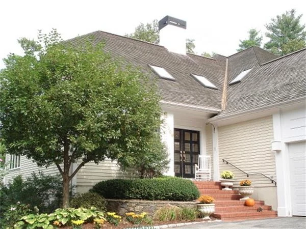 Unit for sale at 209 Country Club Way, Ipswich, MA 01938