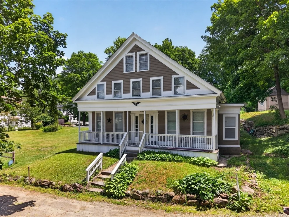 Unit for sale at 26 Humphrey Pl, Athol, MA 01331