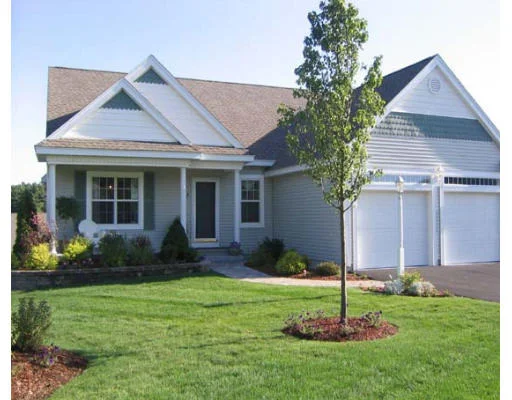 Unit for sale at 10 Misty Meadow, Windham, NH 03087